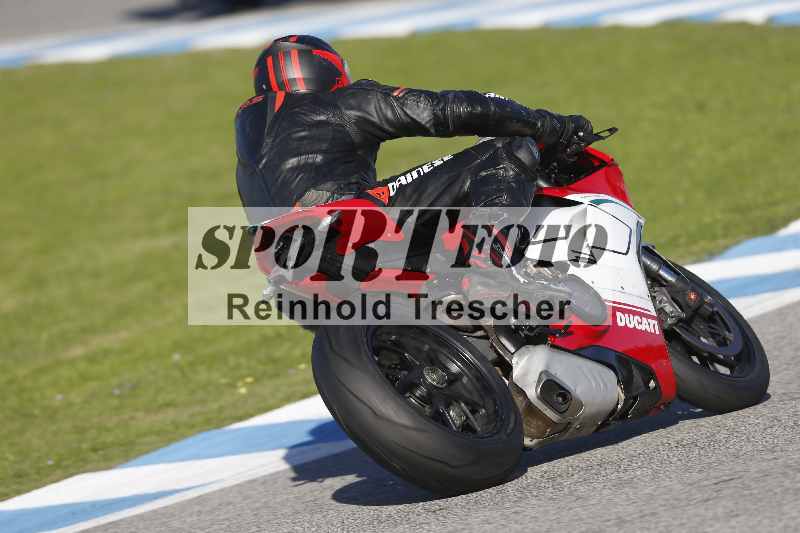 Archiv-2025/02 28.-31.01.2025 Moto Center Thun Jerez/gruen-green/92